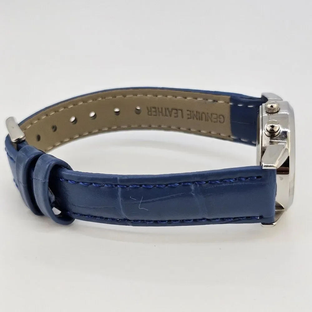 28MM Women Watch White Dial New‎ Blue Leather Bands New Battery READ DESCRIPTION